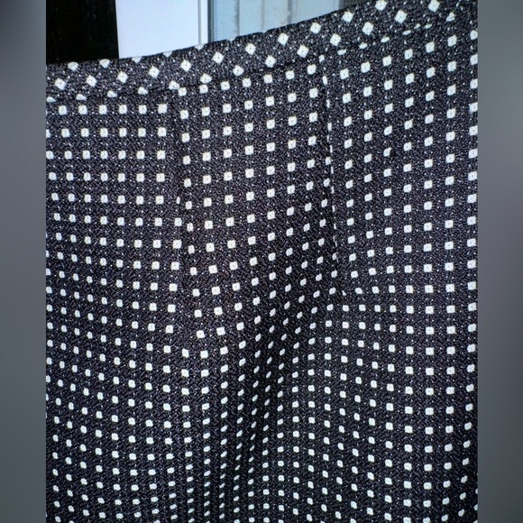 Black Label by Evan Picone 6 black with white tiny polka dots lined pencil skirt - Picture 4 of 9